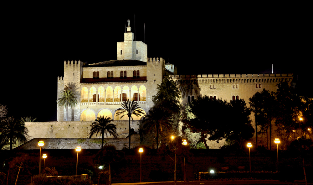 Palacio-de-la-Almudaina